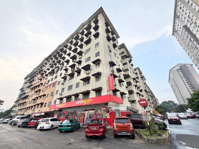 Aman Putra Apartment 1