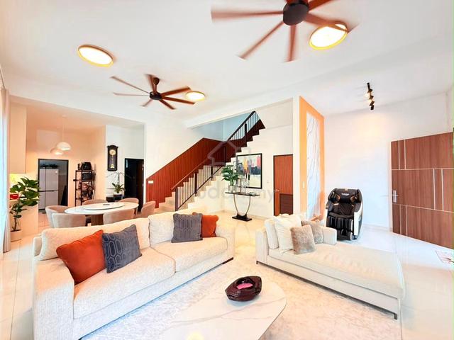 Bukit Impian Emas Honeydale Double Storey Cluster Kempas Setia Tropika 1