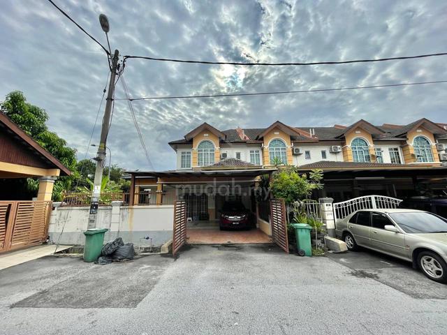 NEGO|RENOVATED CORNER LOT Double Storey Terrace Seksyen 7 Bangi 1