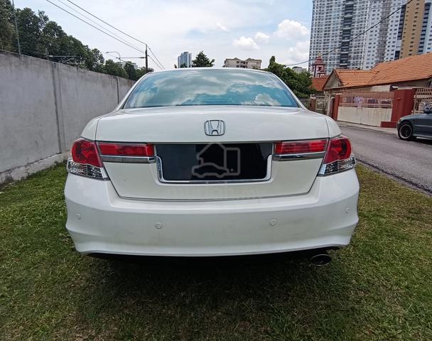 2013 Proton PERDANA 2.4L EXECUTIVE (A)/ FUL LOAN - 4