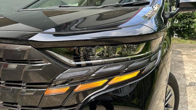 2025 Toyota ALPHARD 2.5Z FULL SPEC 2000KM UNREG - 5