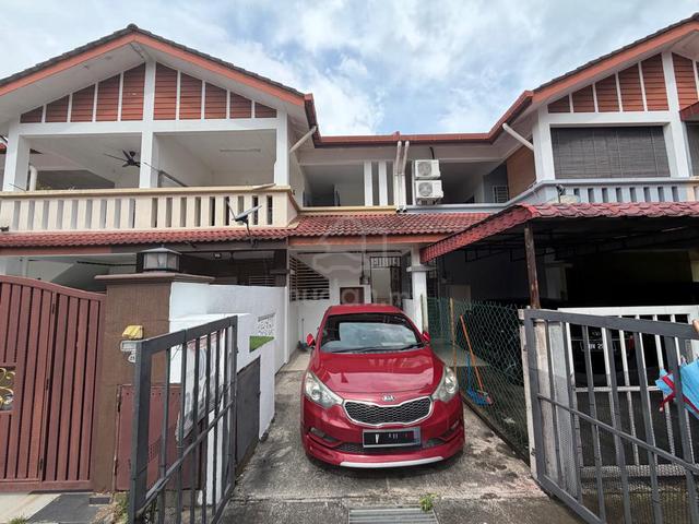 [BELOW] TownHouse Up Floor, Desa Mutiara, Bandar Country Homes, Rawang 1