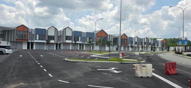 Eka Biz Shoplot  1