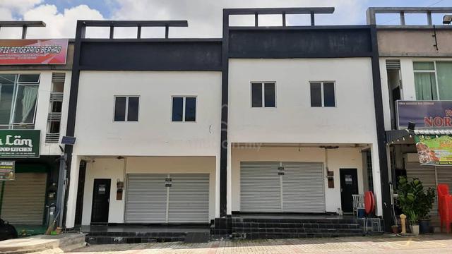 2 Unit Shoplot For Sale 1
