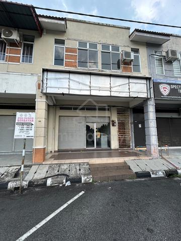 Rumah Kedai (Bawah) Seri Iskandar 1