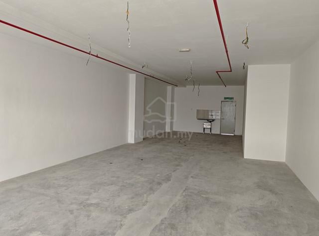 1st Floor shop lot @ Zenopy Residence Seri Kembangan 1