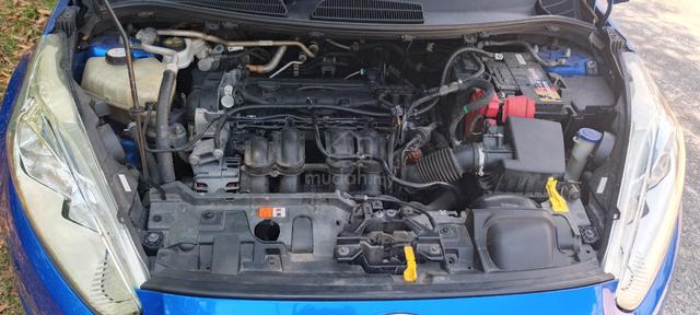 2014 Ford FIESTA 1.5 SPORT (A) - 5