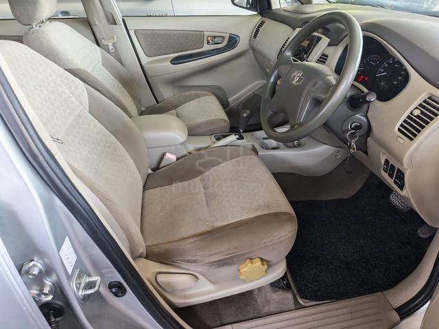 2015 Toyota INNOVA 2.0 E (A) good condition - 3