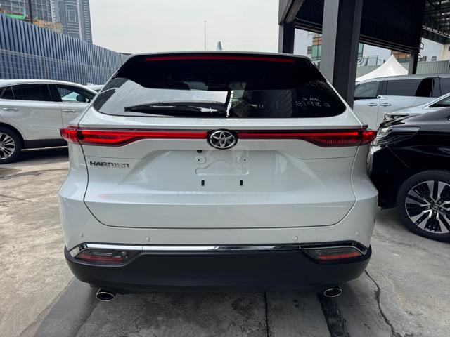 BEST OFFER 2023 Toyota HARRIER 2.0 Z LEATHER (A) - 4