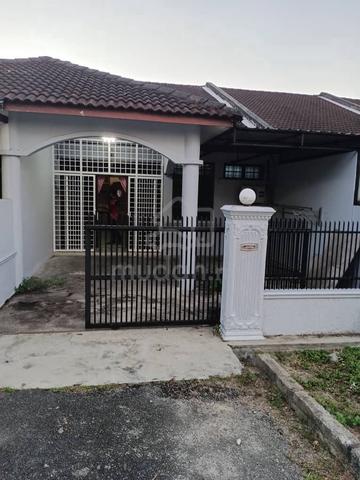 RUMAH TERES SETINGKAT untuk dijual di Taman Pertama, Changlun, Kedah 1