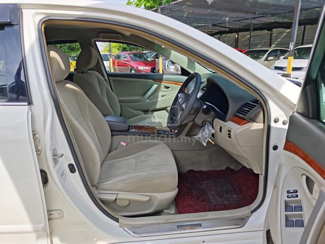 2010 Toyota CAMRY 2.0 (AUTO) - 4