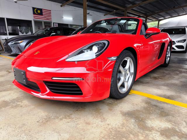 2022 Porsche Cayman 2.0 Convertible 11k km 4.5B - 3