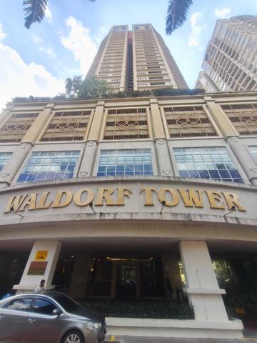 Waldorf Tower 1