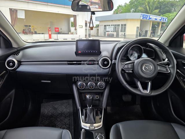 2022 Mazda 2 1.5 HATCHBACK TRUE YR L/MILE OR/PAINT - 3
