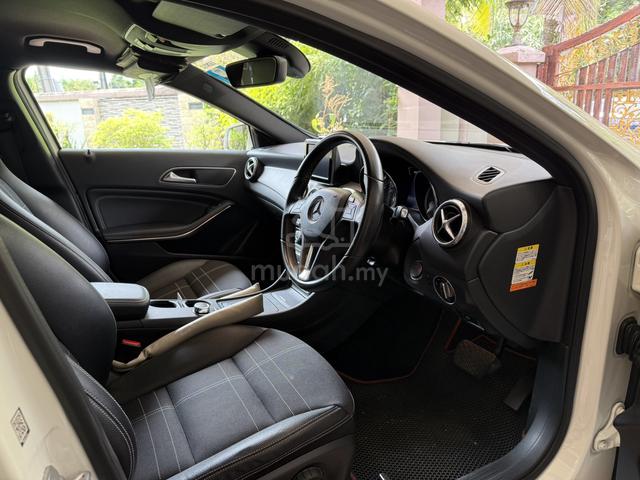 2015 Mercedes Benz GLA180 (CBU) 1.6 (A) - 5