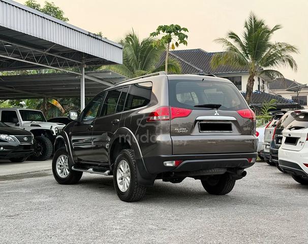 Mitsubishi PAJERO SPORT GL 2.5 (A) - 3