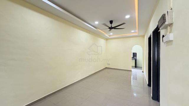 Renovated Single Storey House | Skudai 1