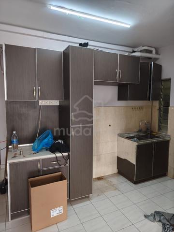 Danau Lumayan: Apartments At Jalan Sri Permaisuri 1 (Phase 2) 1