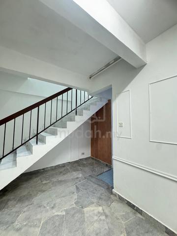 rumah 2tingkat Cheras jaya 1