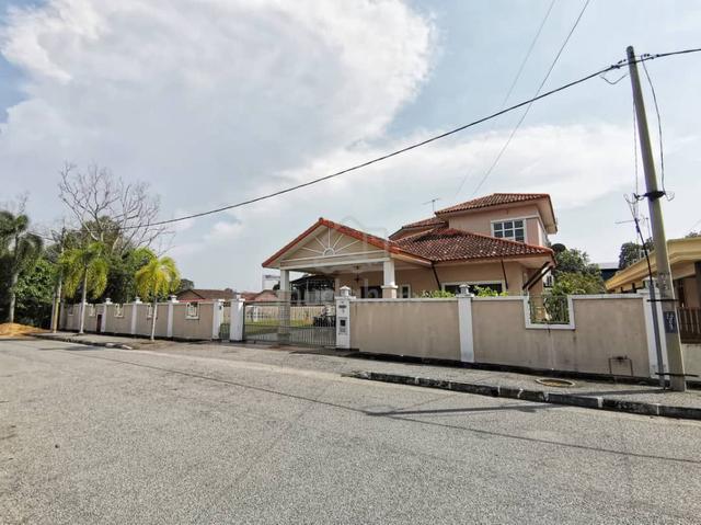 GATED & GUARDED🔥 BANGLO TAMAN SELAYANG, MERGONG📍Open Facing✅️ 1