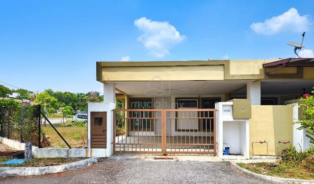 Corner Lot Single Storey Terrace Bayu Indera Lukut, Port Dickson, N9 1
