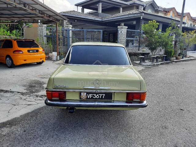 1995 Mercedes Benz 240D 3.0 (M) - 4