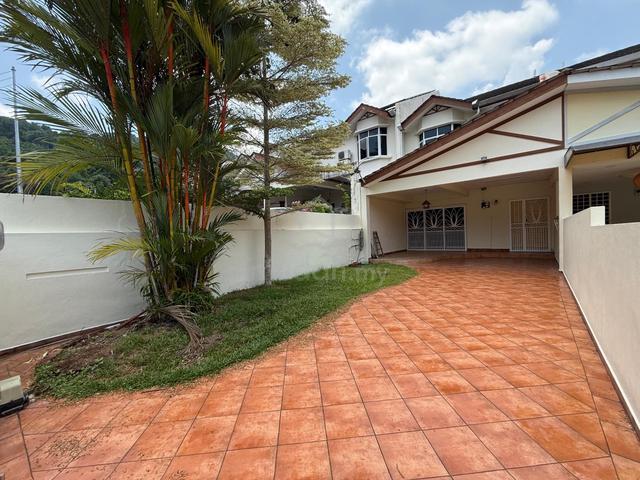Double terrace , persiaran kelicap , sungai ara 1