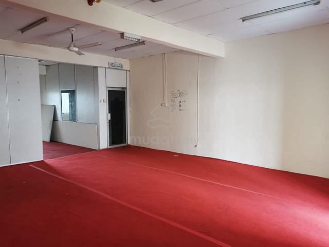 Facing Main Road|Taman Jati Batu Berendam [1st Floor]Shop Lot For Rent 1