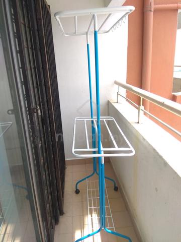Flora Damansara 1