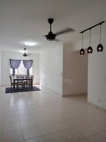 De Bayu Apartment 1