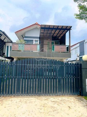 Fully renovated Good condition 2 Storey Semi-D Taman Impian Emas 1