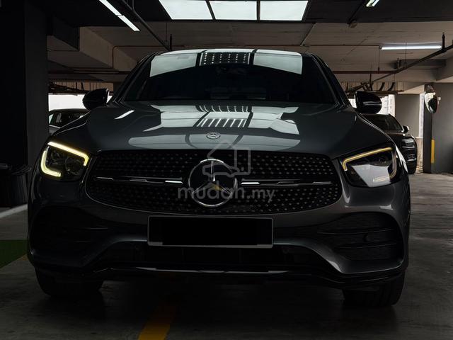 2020 Mercedes-Benz GLC300 Coupe 75KM LADY OWNEr - 2