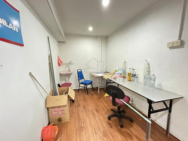 Jalan Genting Klang Office lot to rent - Level 1 (Facing main road) 4