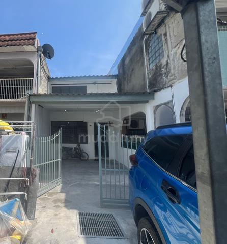 [Nice unit] 2sty low cost house Taman Sri Rawang, Kuala Garing, Rawang 1
