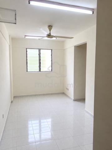 Pinang Emas Flat 1