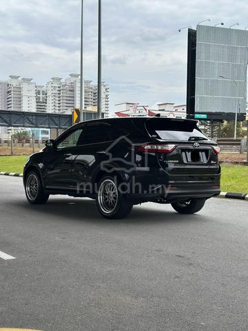 2018 Toyota HARRIER 2.0 PREMIUM (A) - 4