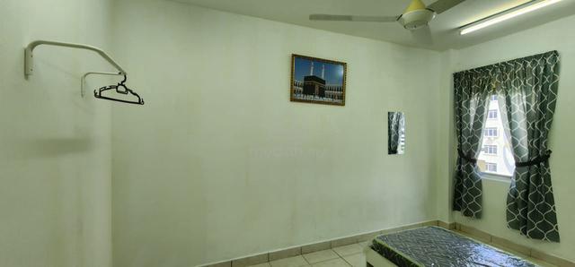Cyberjaya Room For Rent – Cyberia Smart Home - 👩 Muslim Female Only 1