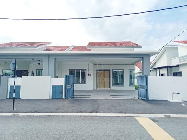 [44'x70'] 🏡 Semi D 🔆 0 DEPO ‼️ Dekat MCD Kota Warisan, Sepang 1