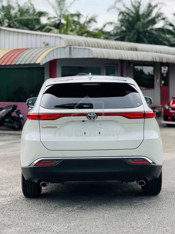2022 Toyota HARRIER 2.0 G Leather (A) - 4