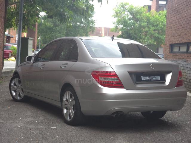2012 Mercedes Benz C180 CGI BlueEFCY Turbo Engine - 2