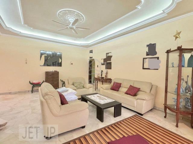 Taman Gembira Klang Single Storey Bungalow Renovated Good Condition 1