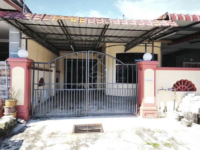 Sewa Taman College Height Sikamat 1