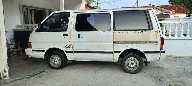 1996 Nissan VANETTE 1.5 6 SEATER (M) - 4