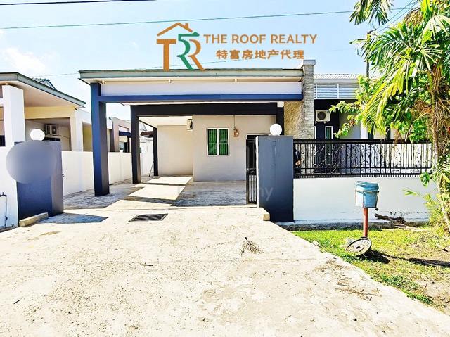 Single Storey Semi Detached House at Desa Senadin Miri 1