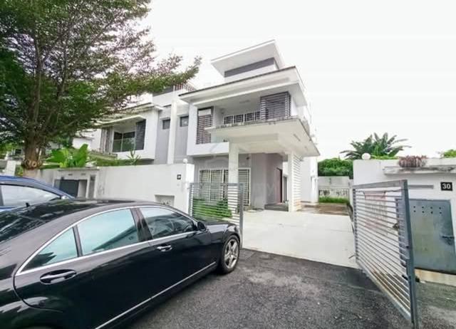 Kayu Manis Garden Villa 1