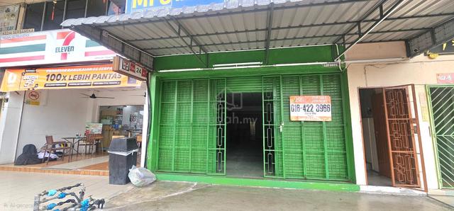 Ground floor Shop @ Kuala Kangsar Town for rent 1