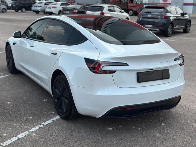 2025 Tesla MODEL 3 RWD Premium - 5