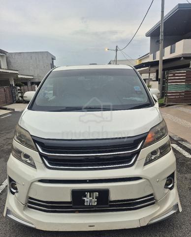 2010 Toyota VELLFIRE 2.4 X MOON ROOF (A) - 1