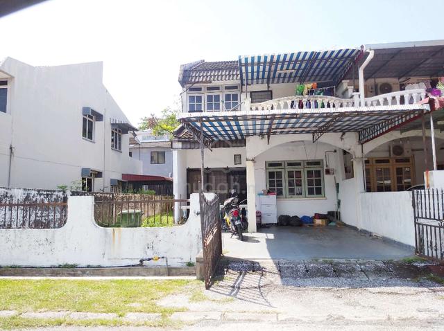 Taman Gunung View, Ampang, Ipoh Terrace House 1