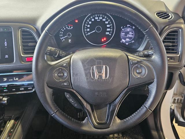Honda HR-V 1.8 V # 3 YEAR WARRANTY 1 OWNER - 5